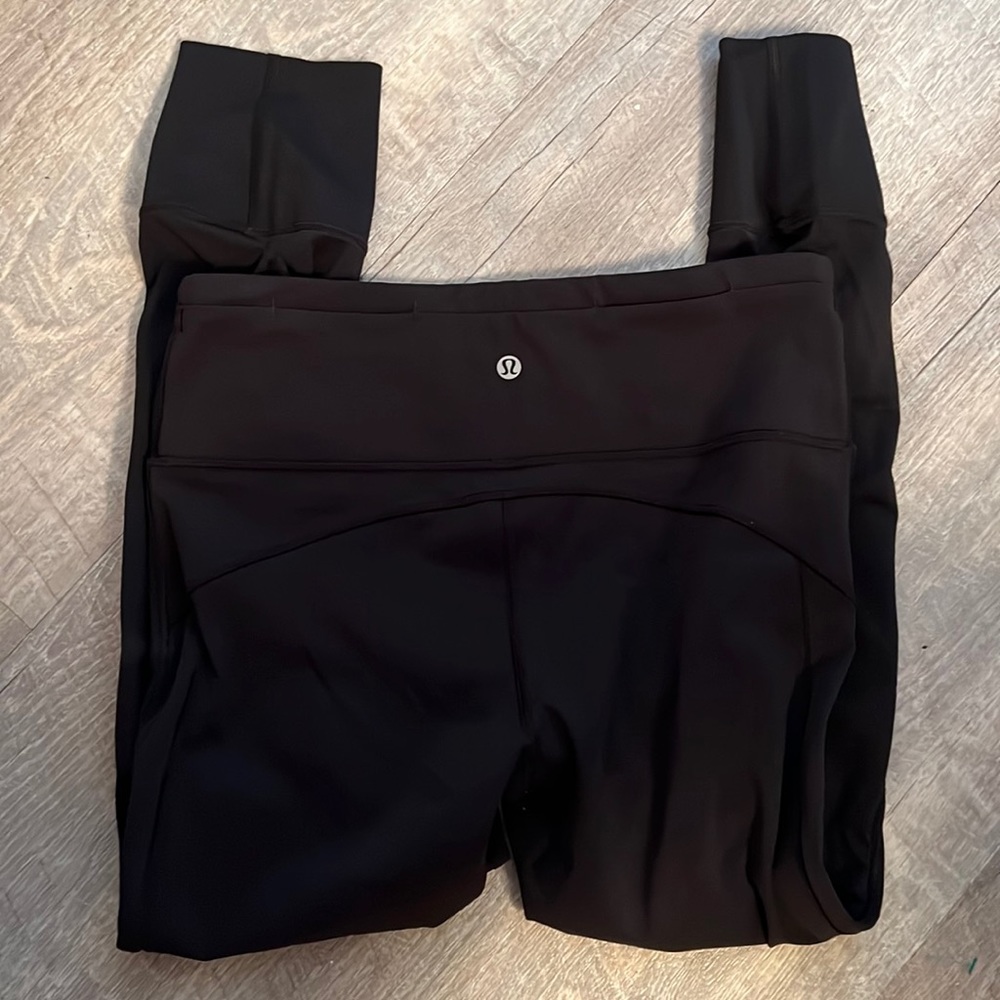 COPY - Lululemon leggings size 8 great condition